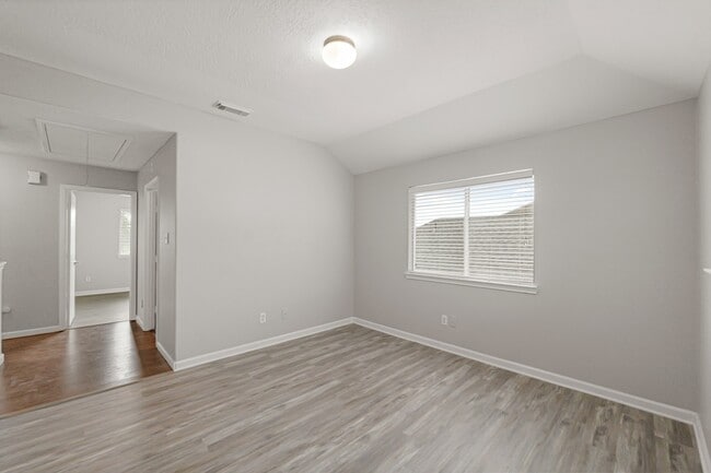 Building Photo - 2934 Cypress Island Dr