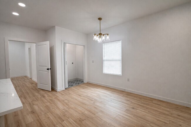 Building Photo - 22516 E Martin Dr