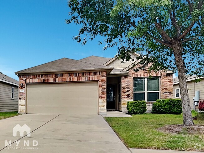 Building Photo - 300 Chickadee Ln