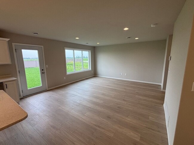 Building Photo - For Rent: Sleek New Construction | 3 Bed, ...