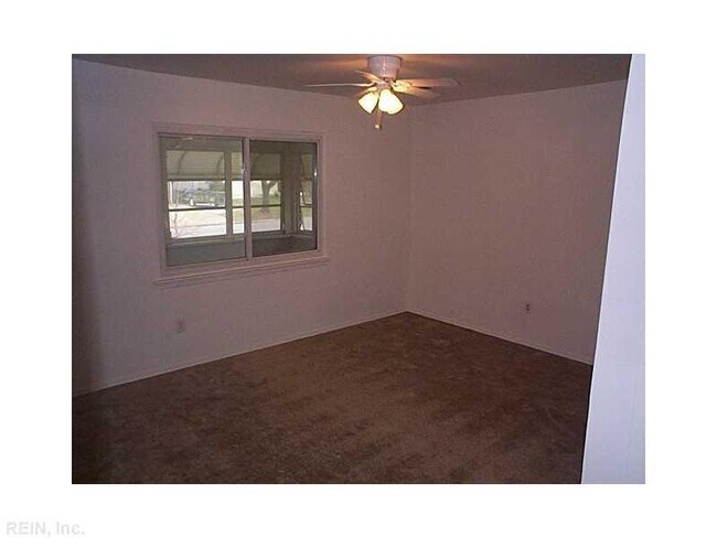 Building Photo - 4733 Adler Ave