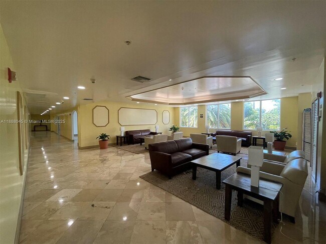 Building Photo - 3500 Coral Wy