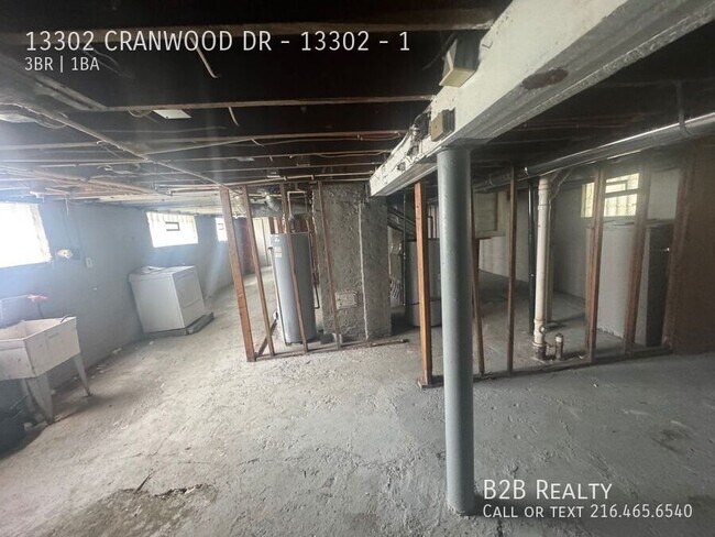 Building Photo - 13302 Cranwood Dr