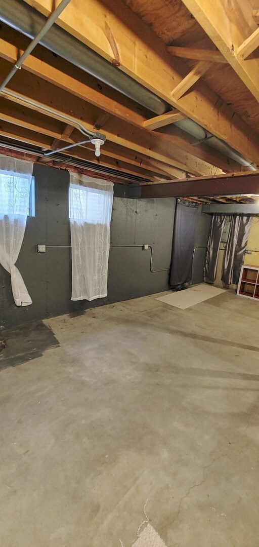 Building Photo - 3525 Princeton Ave