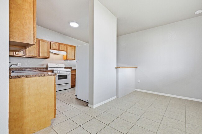 Building Photo - Super Cute 3 Bedroom 2 Bath Home!