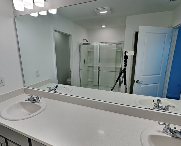 Building Photo - 76 Citrine Lp