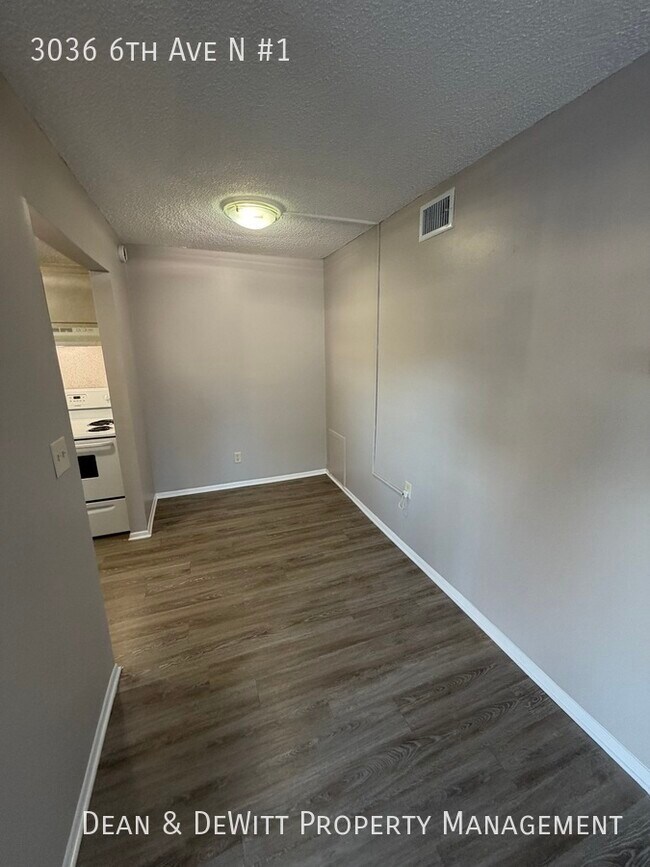 Building Photo - 3036 6th Ave N