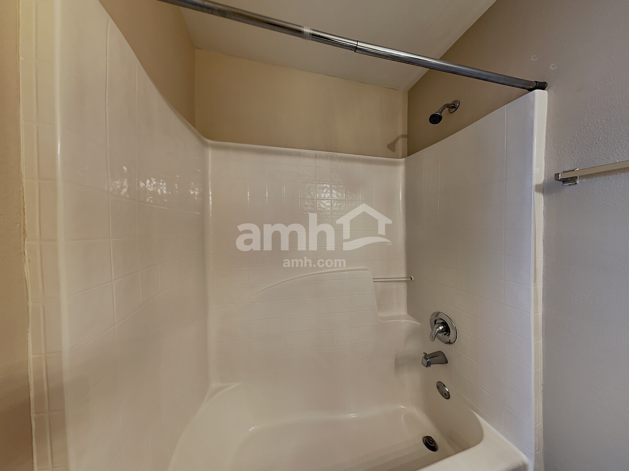 Building Photo - 13819 Gentle Woods Ave