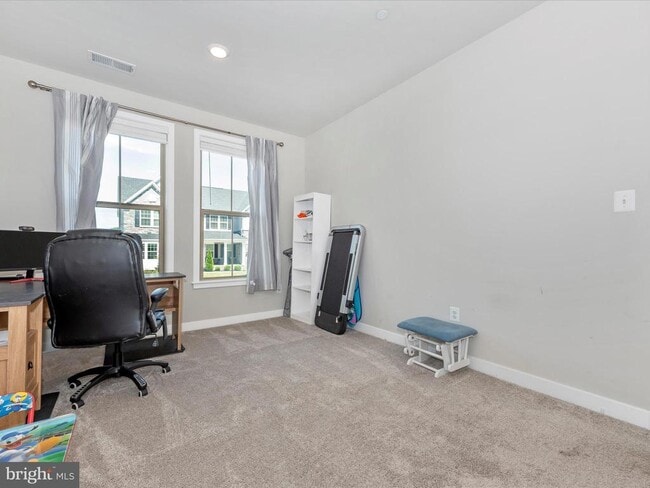 Building Photo - 11115 Hazelnut Ln