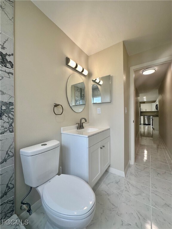 Building Photo - 4802 Tudor Dr