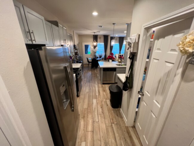 Building Photo - 17132 Wilthorne Colony Ct