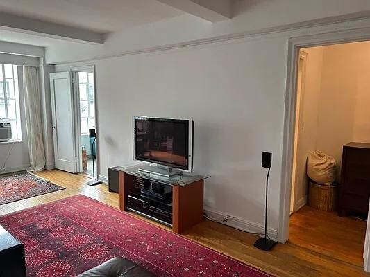 Building Photo - 353 W 56th St