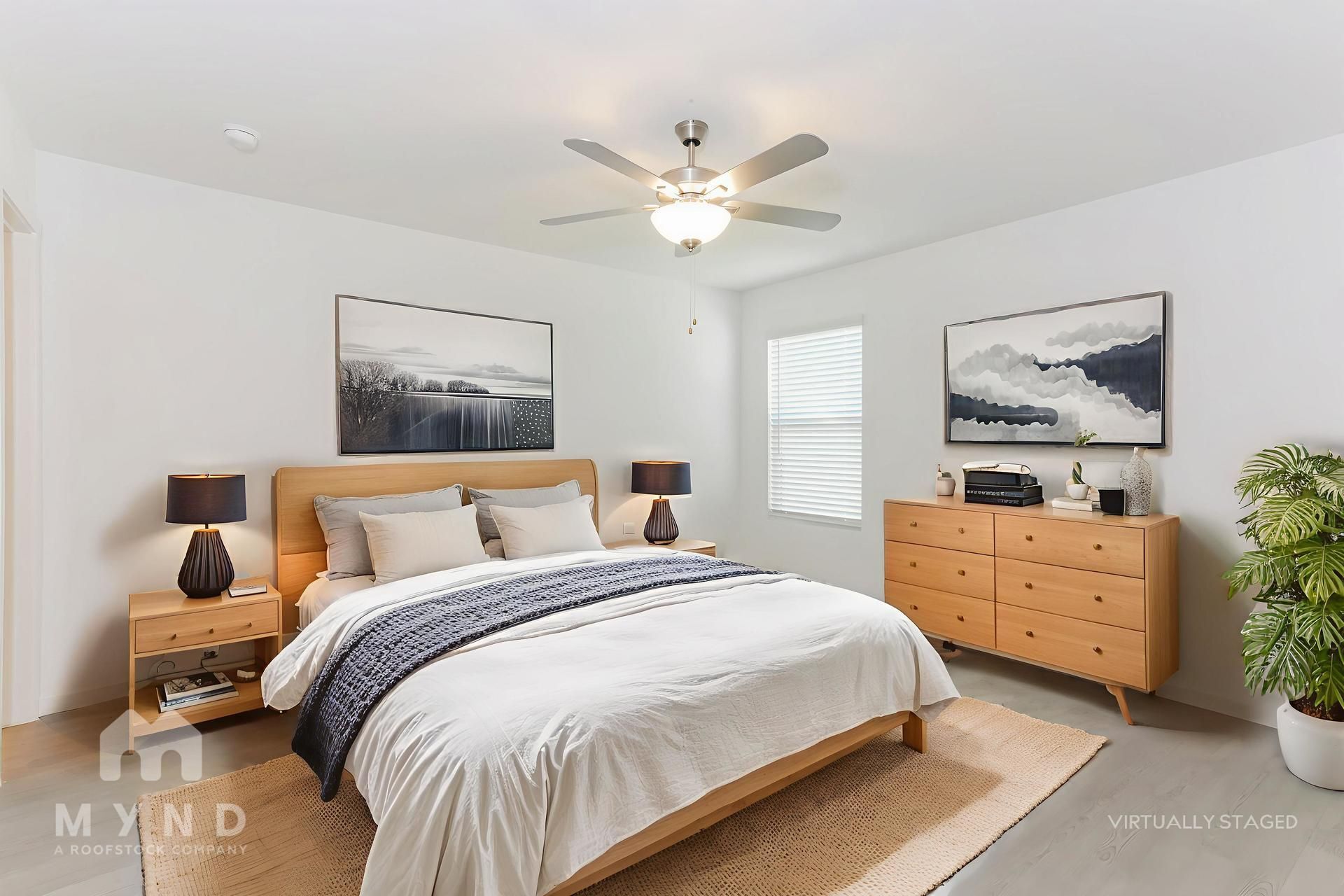 Building Photo - 2728 Ctr Crk Ln