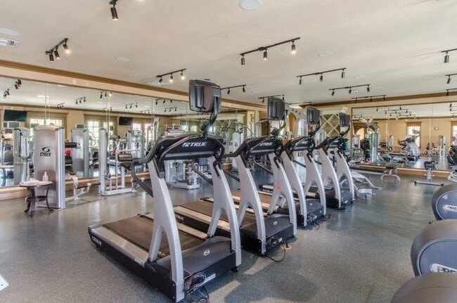 Building Photo - 89 Vivante Blvd