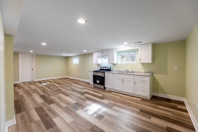 Building Photo - 4858 S Kildare Ave