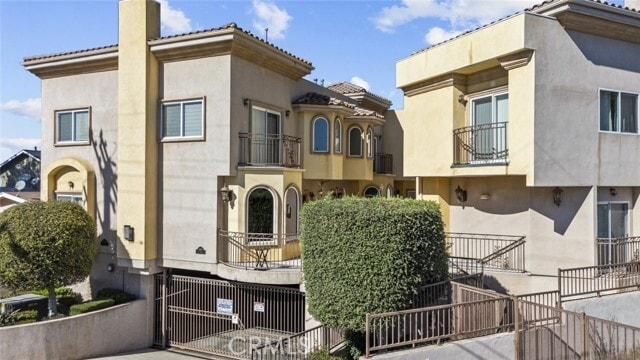 Building Photo - 6939 Greeley St