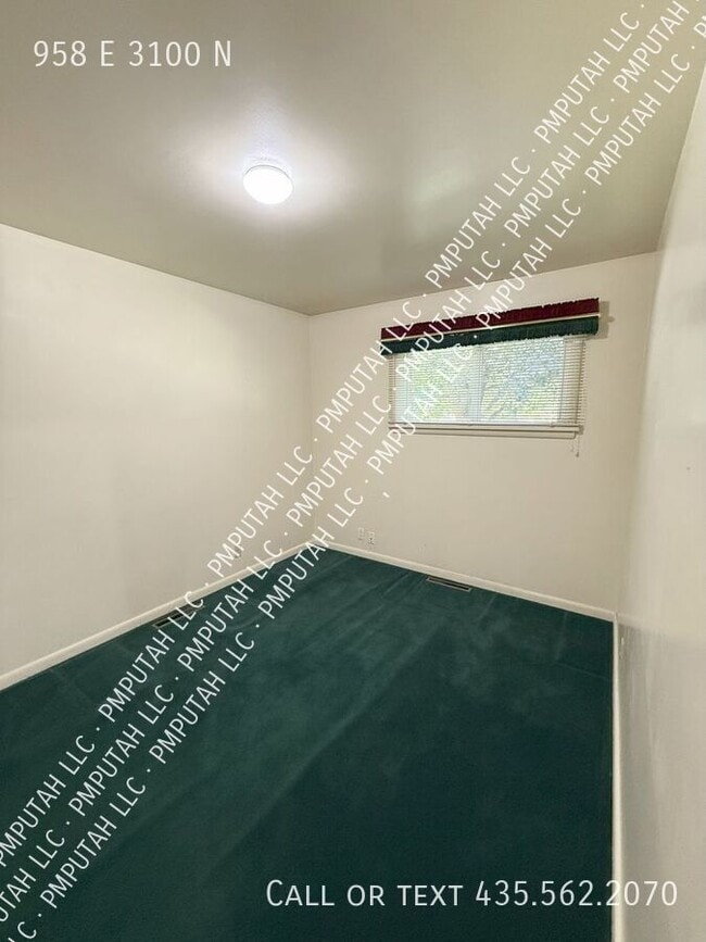 Building Photo - 958 E 3100 N