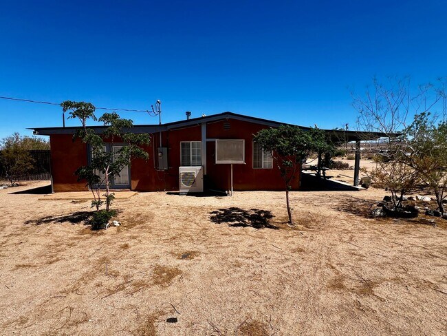 Building Photo - Charming 3-Bedroom Home for Rent in Lander...