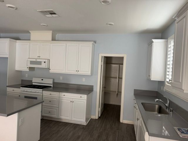 Building Photo - 11448 Michelle Ln