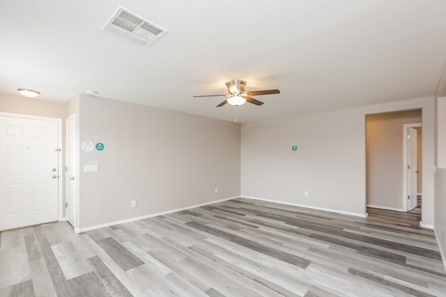 Building Photo - 22518 W Cocopah St