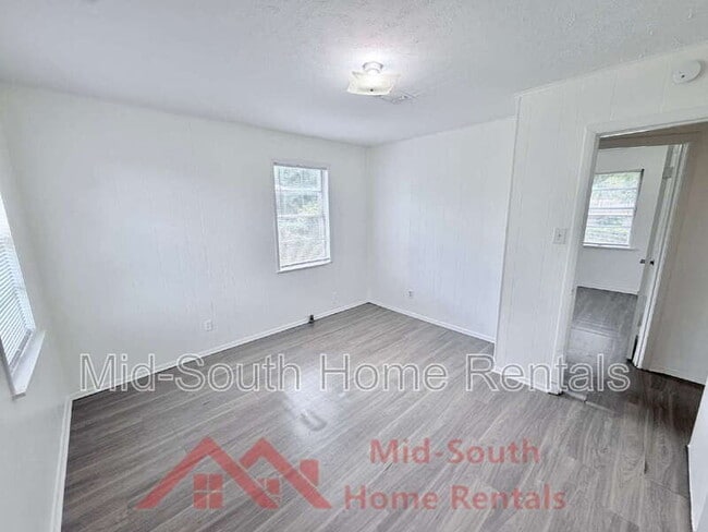 Building Photo - 5057 Gill Rd