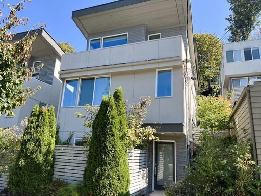 Primary Photo - Amazing modern townhouse tucked away in pr...