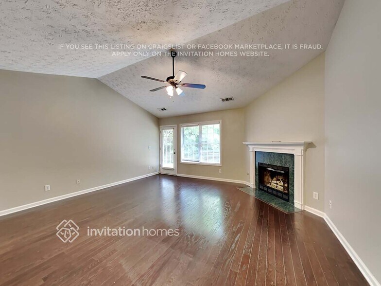 Building Photo - 544 Rivulett Ct
