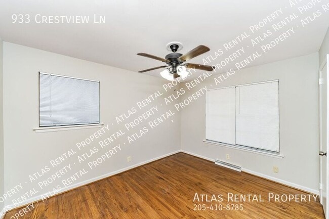 Building Photo - 933 Crestview Dr