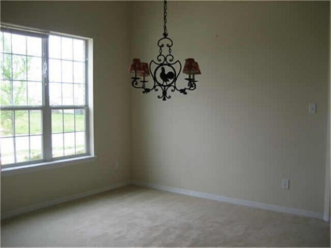 Building Photo - 5111 Manorfield Dr