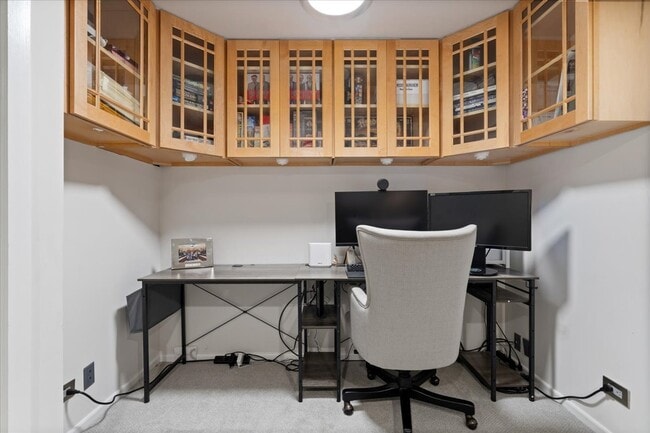 Building Photo - 1867 N Halsted St