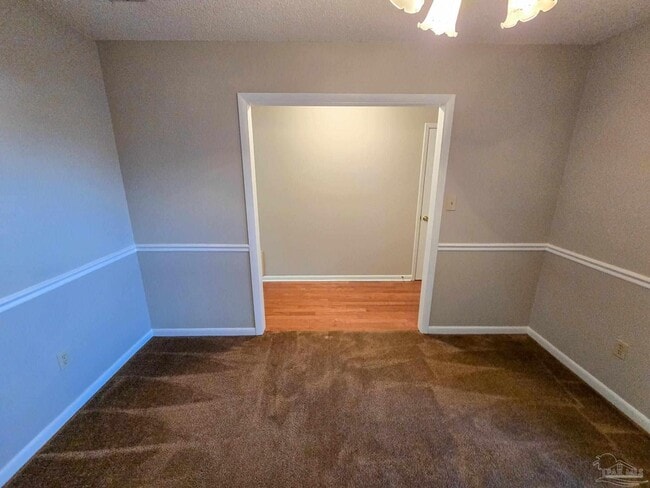 Building Photo - 1109 Sussex Ln