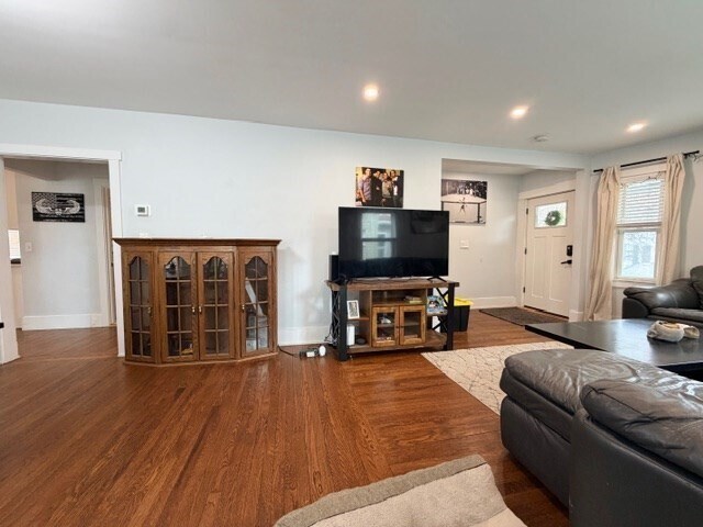 Building Photo - 488 Ashmont St