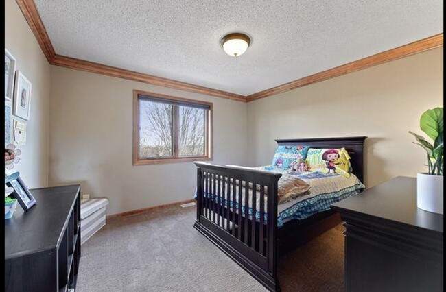 Building Photo - 12452 Alise Pl