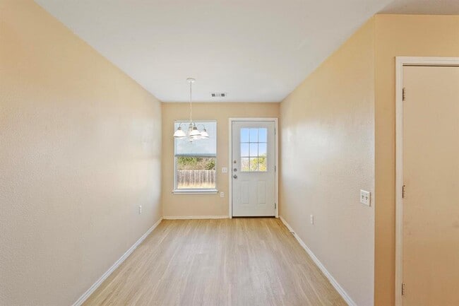 Building Photo - 12022 Lima Dr