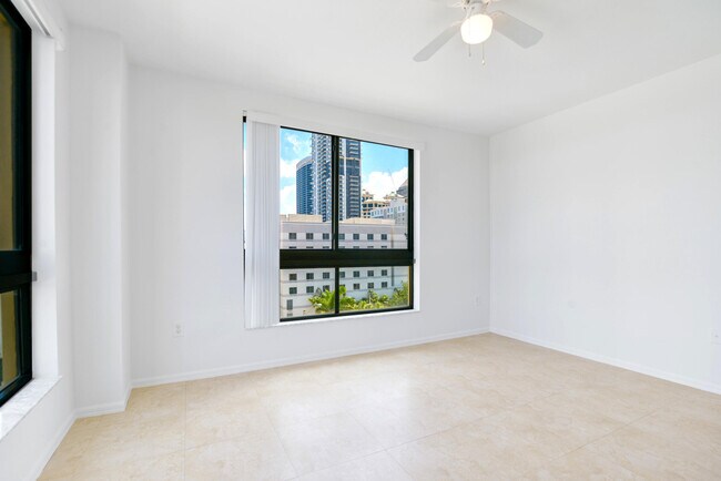 Building Photo - 100 N Federal Hwy
