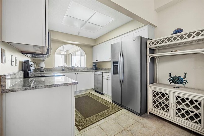 Building Photo - 104 Surfview Dr