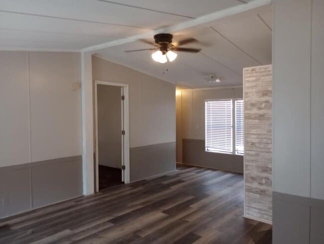 Building Photo - 88 Oak View Dr