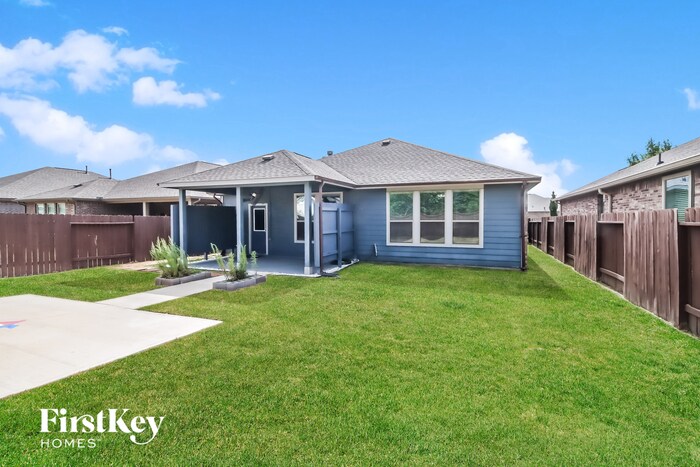 Building Photo - 21611 Royal Troon Dr
