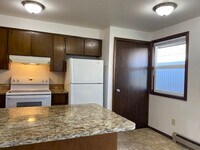 Building Photo - 1343