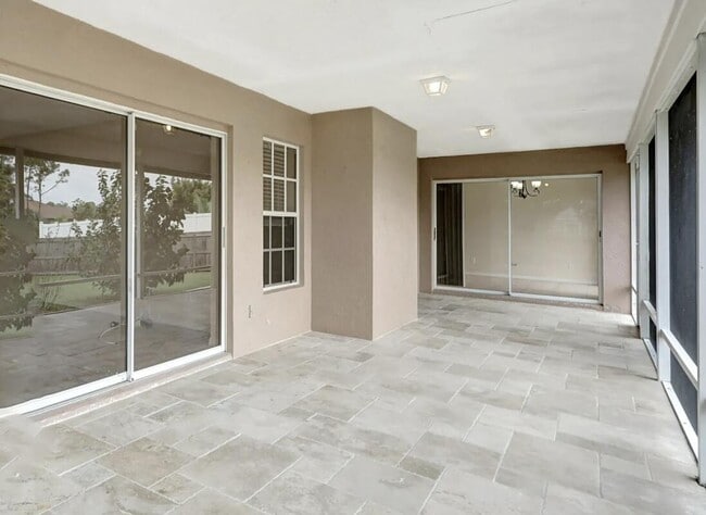 Building Photo - 1751 SW Southworth Terrace
