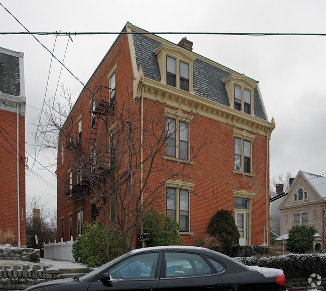 Building Photo - Ohio 2215-2217-2219