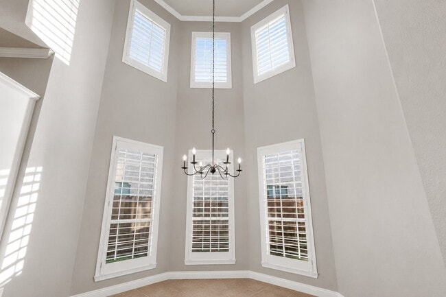 Building Photo - 2822 Taylorcrest