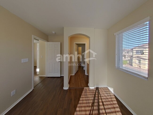 Building Photo - 969 Medina de Leon Ave