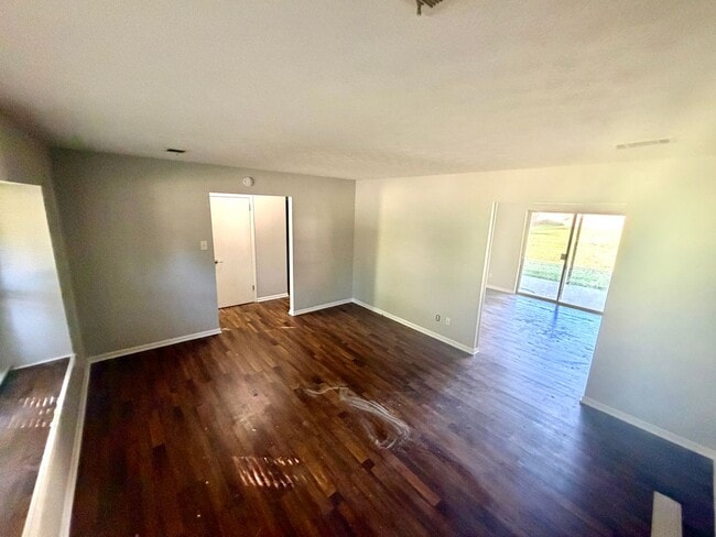 Building Photo - 7225 Deville Way