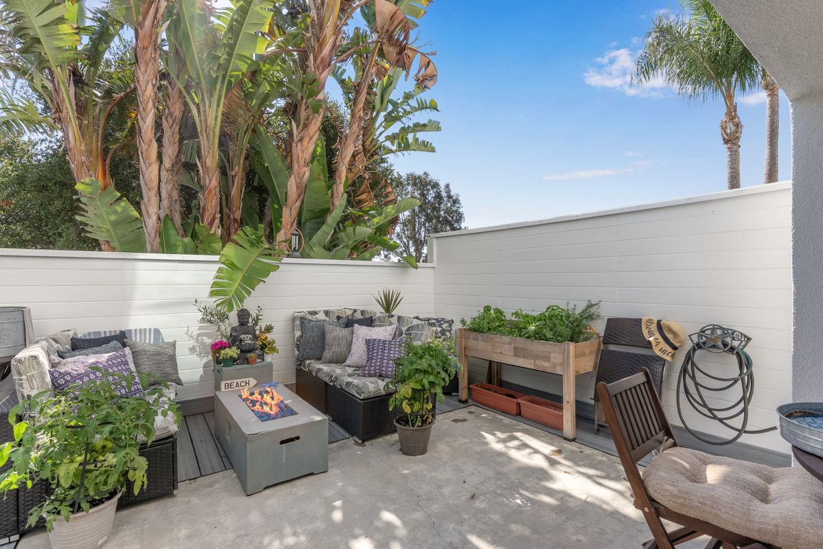 Building Photo - 28711 Pacific Coast Hwy