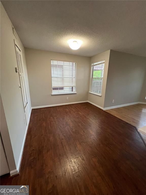 Building Photo - 1213 Waterville Ct