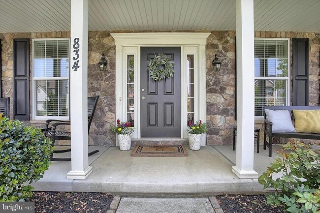 Building Photo - 834 Northern Spy Dr