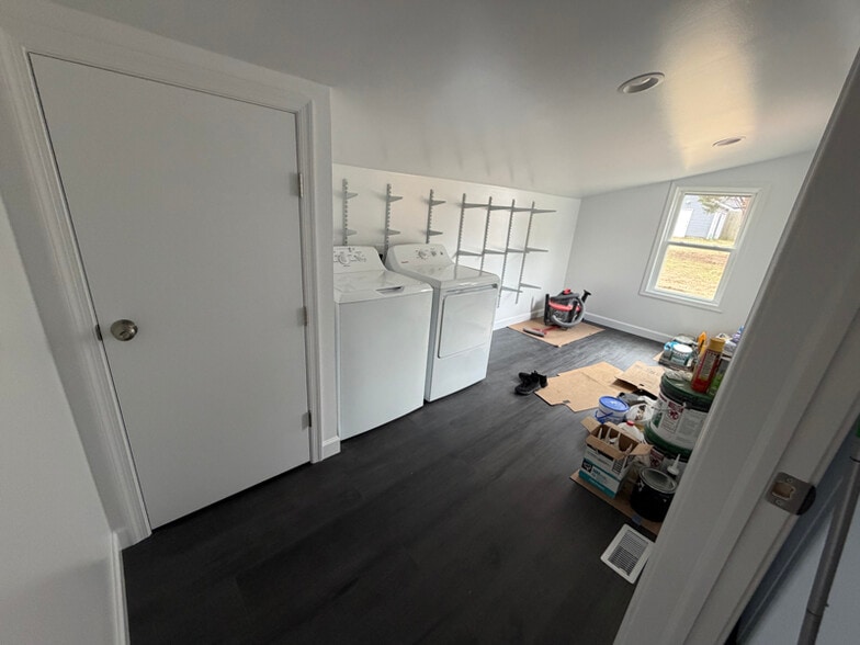 Building Photo - 26394 Culver St