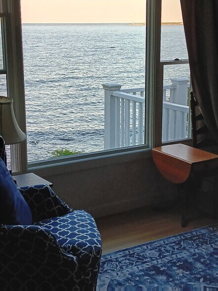 Living Room Ocean View - 125 Granite St
