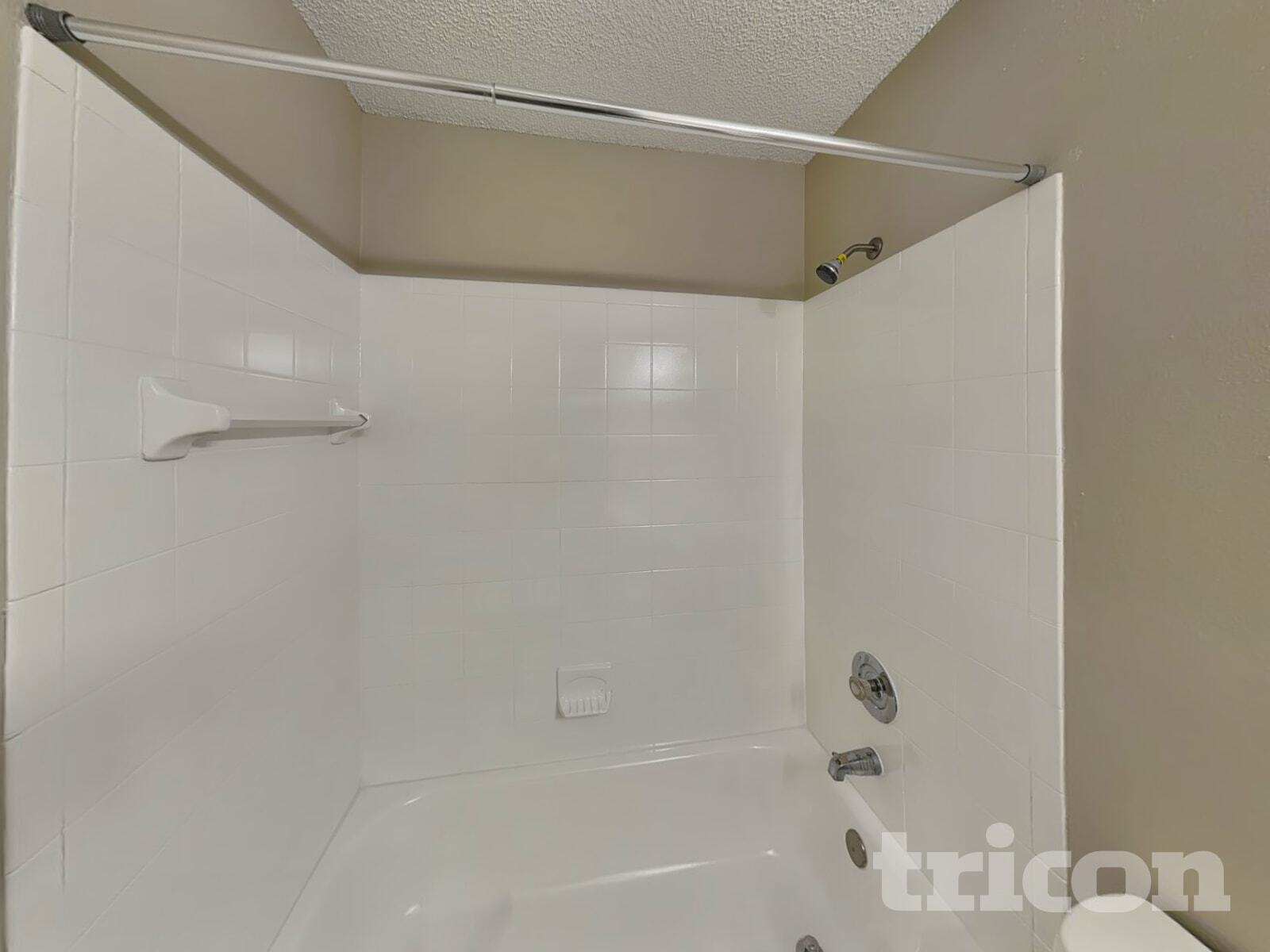 Building Photo - 3181 Clewiston St